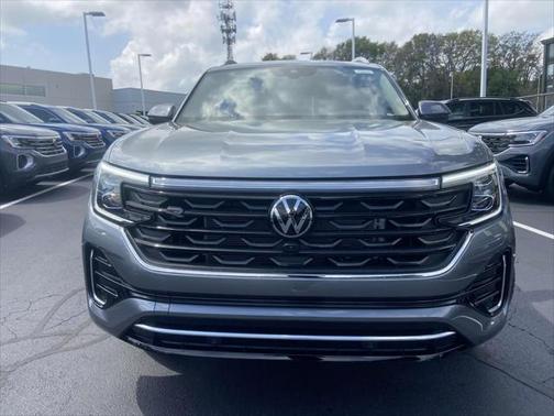 2025 Volkswagen Atlas 2.0T SEL Premium R-Line 4MOTION