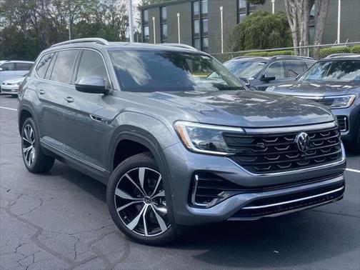 2025 Volkswagen Atlas 2.0T SEL Premium R-Line 4MOTION