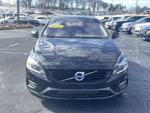 2017 Volvo S60 T5 Dynamic
