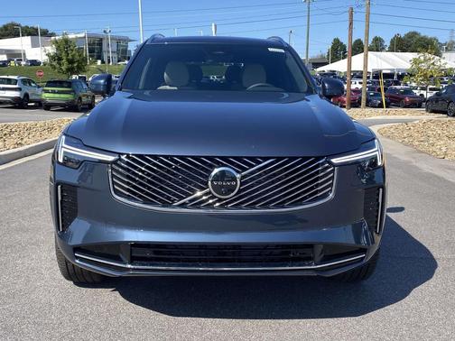 2026 Volvo XC90 B5 Plus 6-Seater