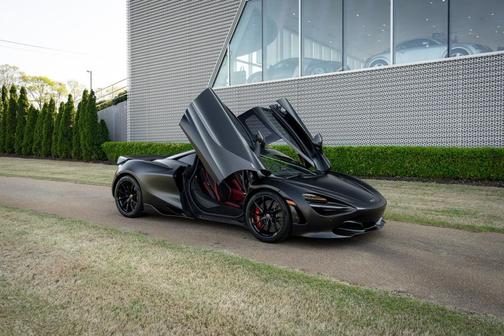 Black 2019 McLaren 720S Base