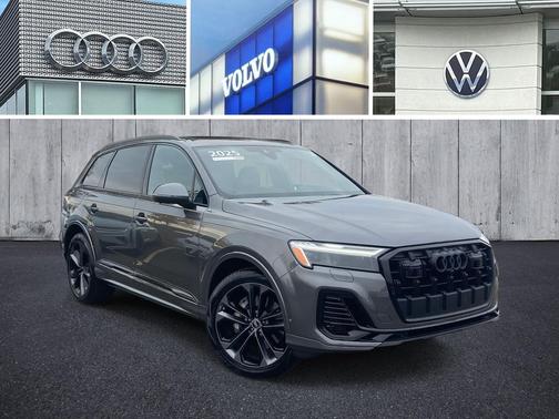 2025 Audi Q7 55 Premium Plus
