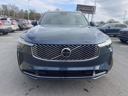 2026 Volvo XC90 B6 Ultra 6-Seater