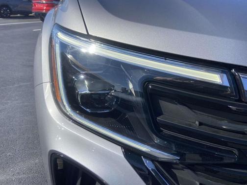 2024 Volkswagen Atlas Cross Sport 2.0T SE w/Technology 4MOTION