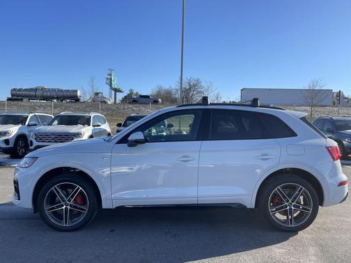 2024 Audi Q5 e 55 S line Premium Plus