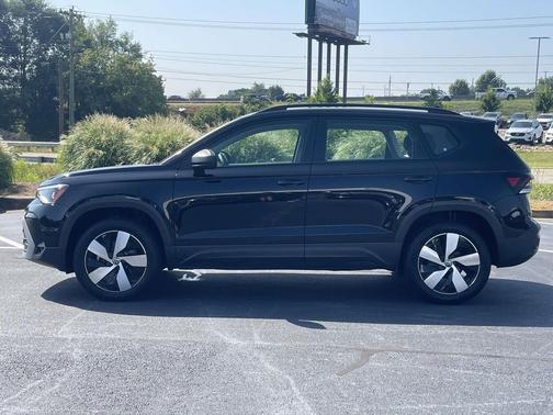 Deep Black Pearl 2025 Volkswagen Taos 1.5T S