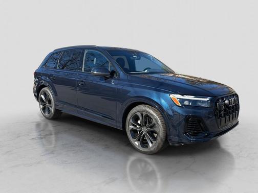 2026 Audi Q7 55 Premium Plus