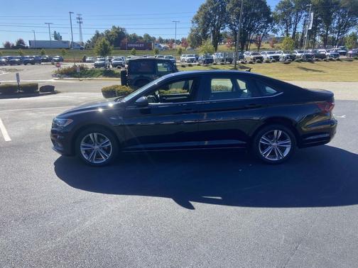 2020 Volkswagen Jetta 1.4T R-Line