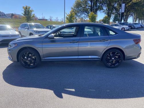 2026 Volkswagen Jetta 1.4T SE