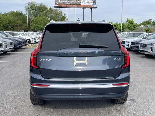 Denim Blue Metallic 2026 Volvo XC90 Plus, B6 AWD Gas (mild hybrid), Gasoline, Bright, 7 Seats