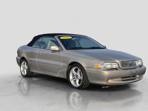 Moondust Metallic 2002 Volvo C70 LT