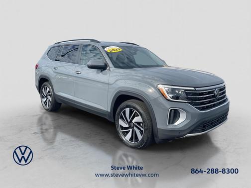 2025 Volkswagen Atlas 2.0T SE w/Technology