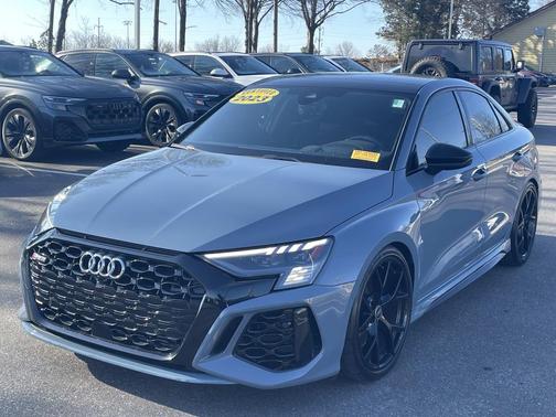 Mythos Black Metallic 2023 Audi RS 3 TFSI quattro S tronic