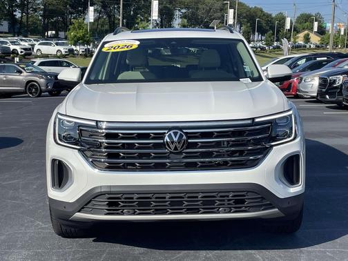 White 2026 Volkswagen Atlas 2.0T SE w/Technology