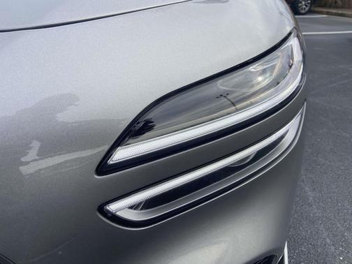 2022 Genesis G70 3.3T AWD