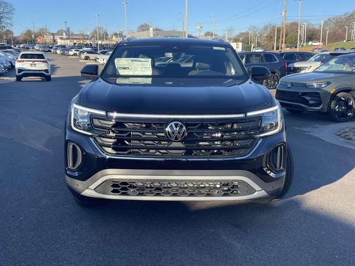 2026 Volkswagen Atlas Cross Sport 2.0T SE w/Technology 4MOTION