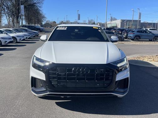2022 Audi Q8 55 Premium Plus
