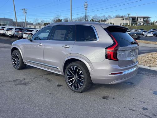 2026 Volvo XC90 B5 Plus 7-Seater