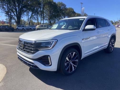 2026 Volkswagen Atlas Cross Sport 2.0T SEL Premium