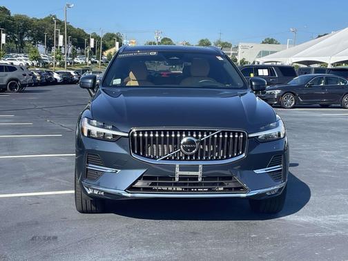 Denim Blue Metallic 2023 Volvo XC60 B6 Ultimate Bright Theme