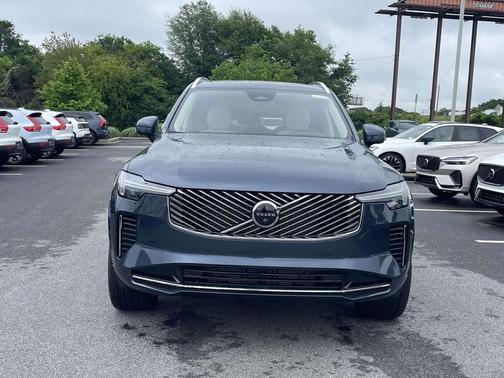 Denim Blue Metallic 2026 Volvo XC90 Ultra, B6 AWD Gas (mild hybrid), Gasoline, Bright, 6 Seats
