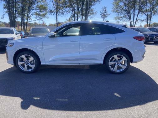 2025 Audi Q5 Prestige TFSI quattro S tronic