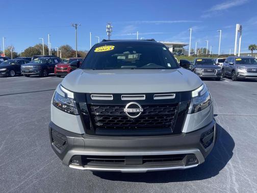 2023 Nissan Pathfinder Rock Creek 4WD