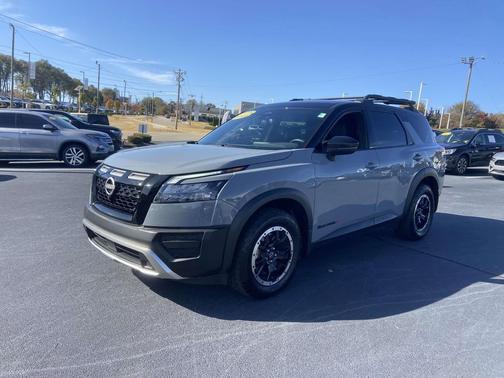 2023 Nissan Pathfinder Rock Creek 4WD