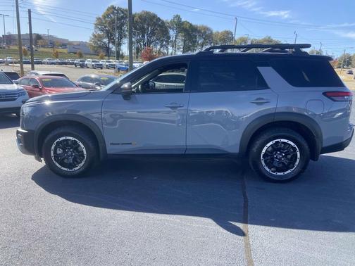2023 Nissan Pathfinder Rock Creek 4WD