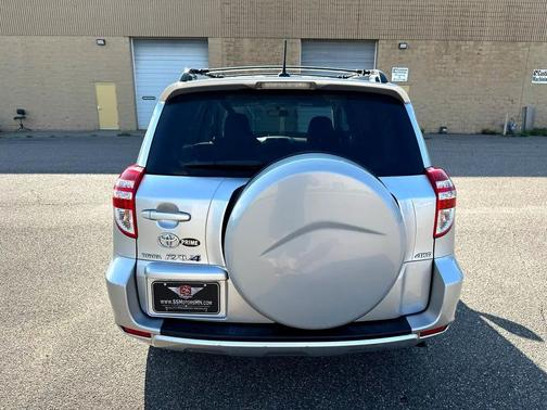 2009 Toyota RAV4 Base