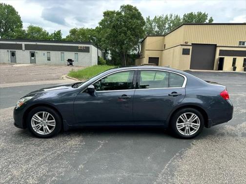 2013 INFINITI G37x Base