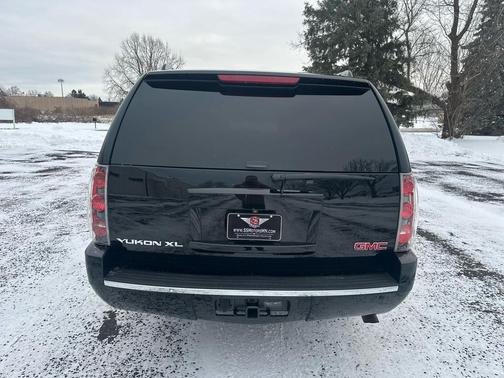 2014 GMC Yukon XL Denali