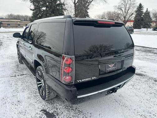 2014 GMC Yukon XL Denali