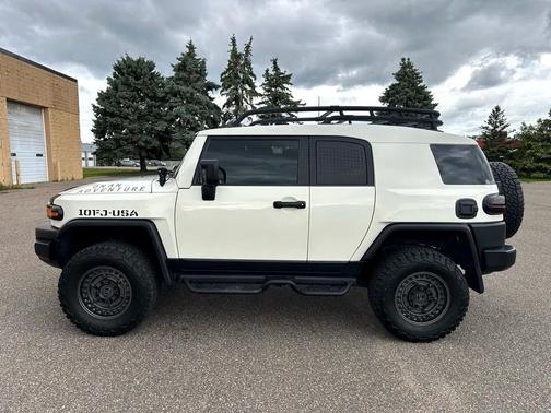 2010 Toyota FJ Cruiser Base