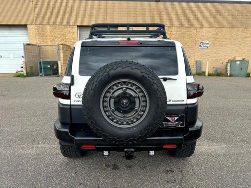 2010 Toyota FJ Cruiser Base