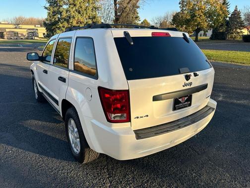 2005 Jeep Grand Cherokee Laredo