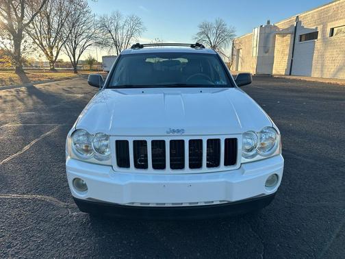 2005 Jeep Grand Cherokee Laredo