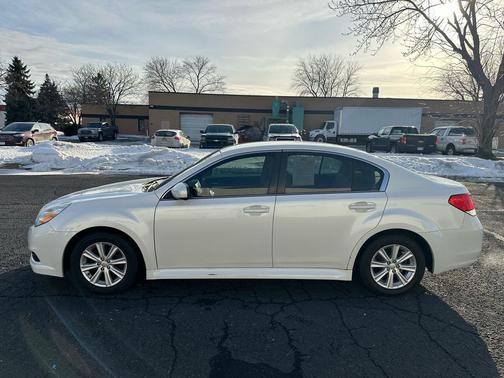 2011 Subaru Legacy Premium