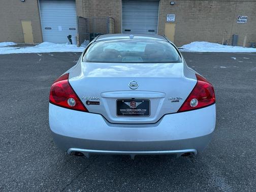2012 Nissan Altima 3.5 SR