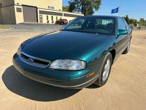 1997 Chevrolet Monte Carlo LS