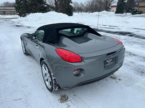 2007 Pontiac Solstice Base