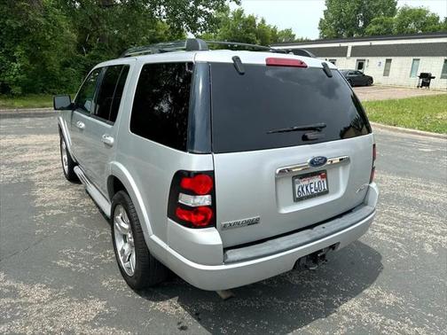 2010 Ford Explorer Limited