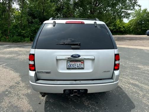 2010 Ford Explorer Limited