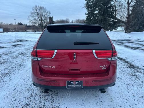 2011 Lincoln MKX Base