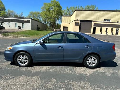 2004 Toyota Camry LE V6