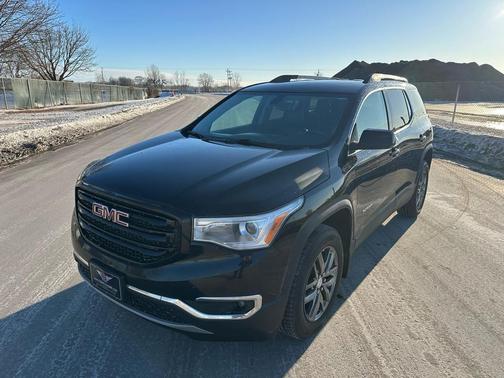 2017 GMC Acadia SLT-1