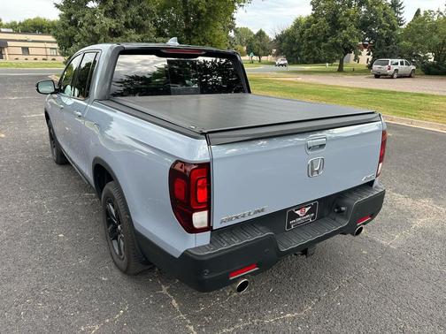 2023 Honda Ridgeline Black