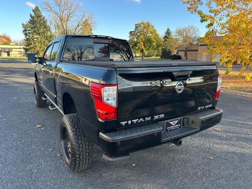 2019 Nissan Titan XD SV