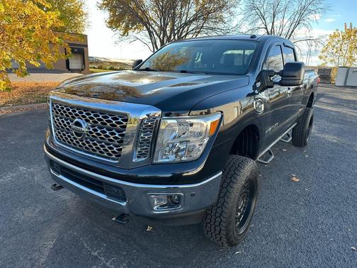 2019 Nissan Titan XD SV