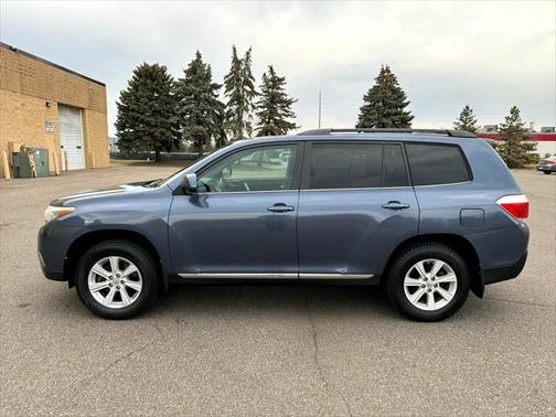 2013 Toyota Highlander SE